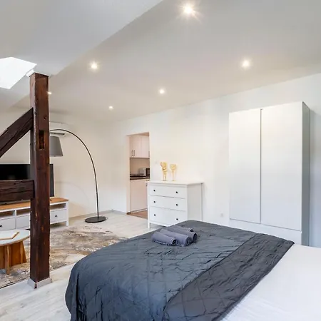 Apartment Rustic By Lh *