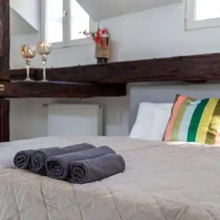 Rustic By Lh Apartament