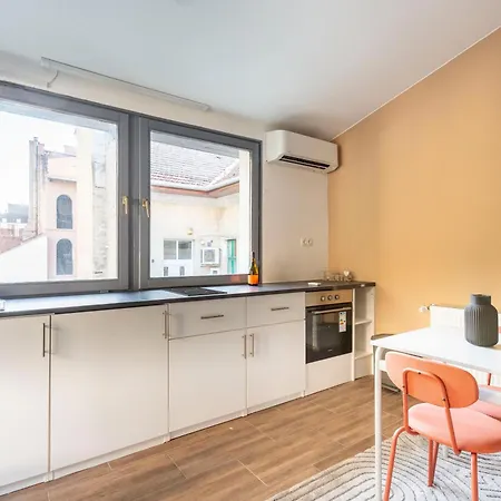 Rustic By Lh Budapest