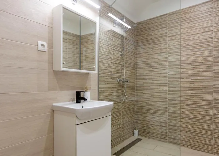 Rustic By Lh Apartment Budapest